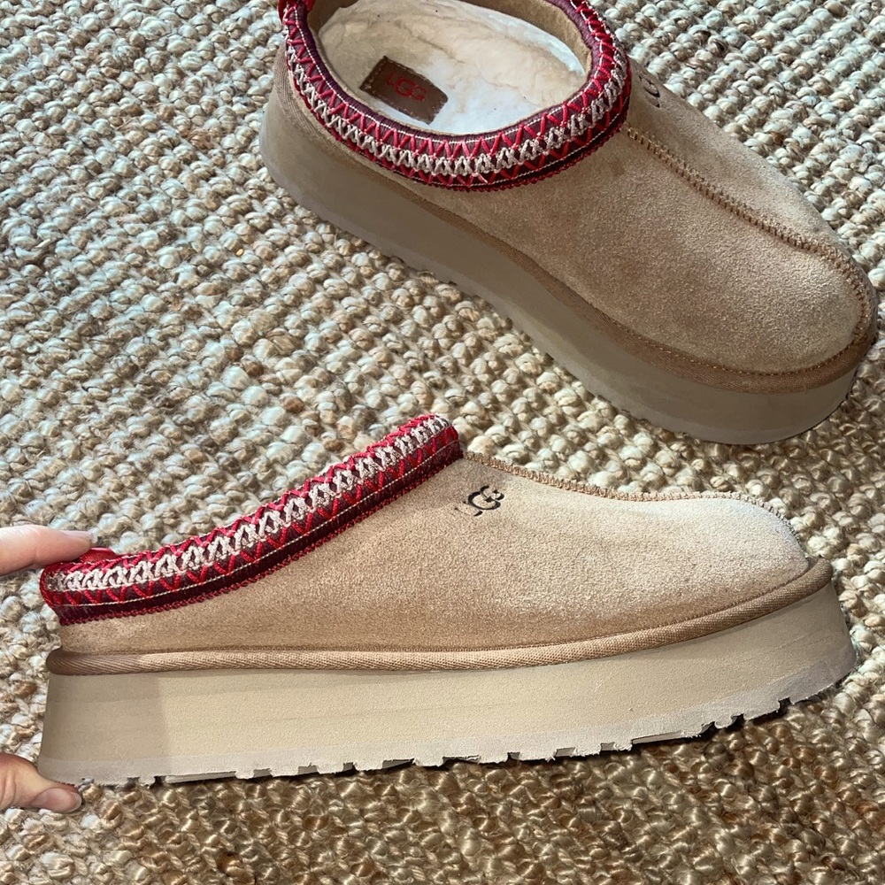 UGG WOMANS TAZZ SLIPPERS